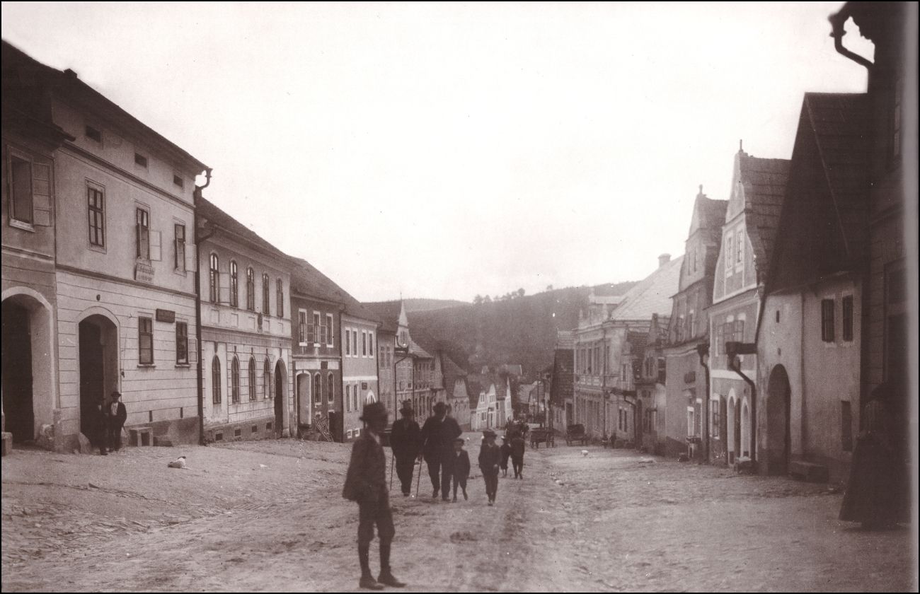 Náměstí 1900